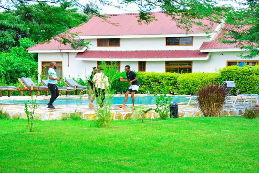 Heart Of Africa Lodge Arusha Exterior photo